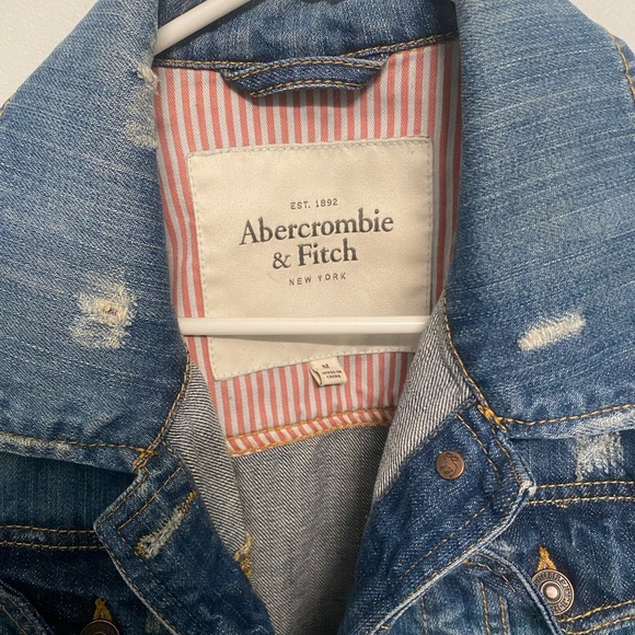 A&F denim jacket - Picture 3 of 3